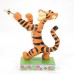 טיגר נלחם בדבורה - Tigger Fighting a Bee טיגר נלחם בדבורה - Tigger Fighting a Bee